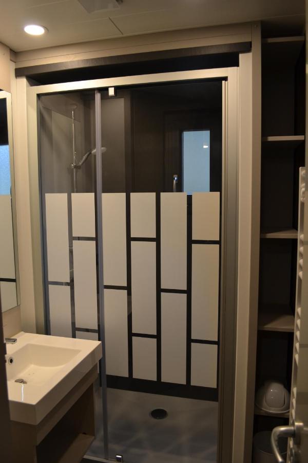 Caudebronde Chalets Au Bord De L'Eau מראה חיצוני תמונה